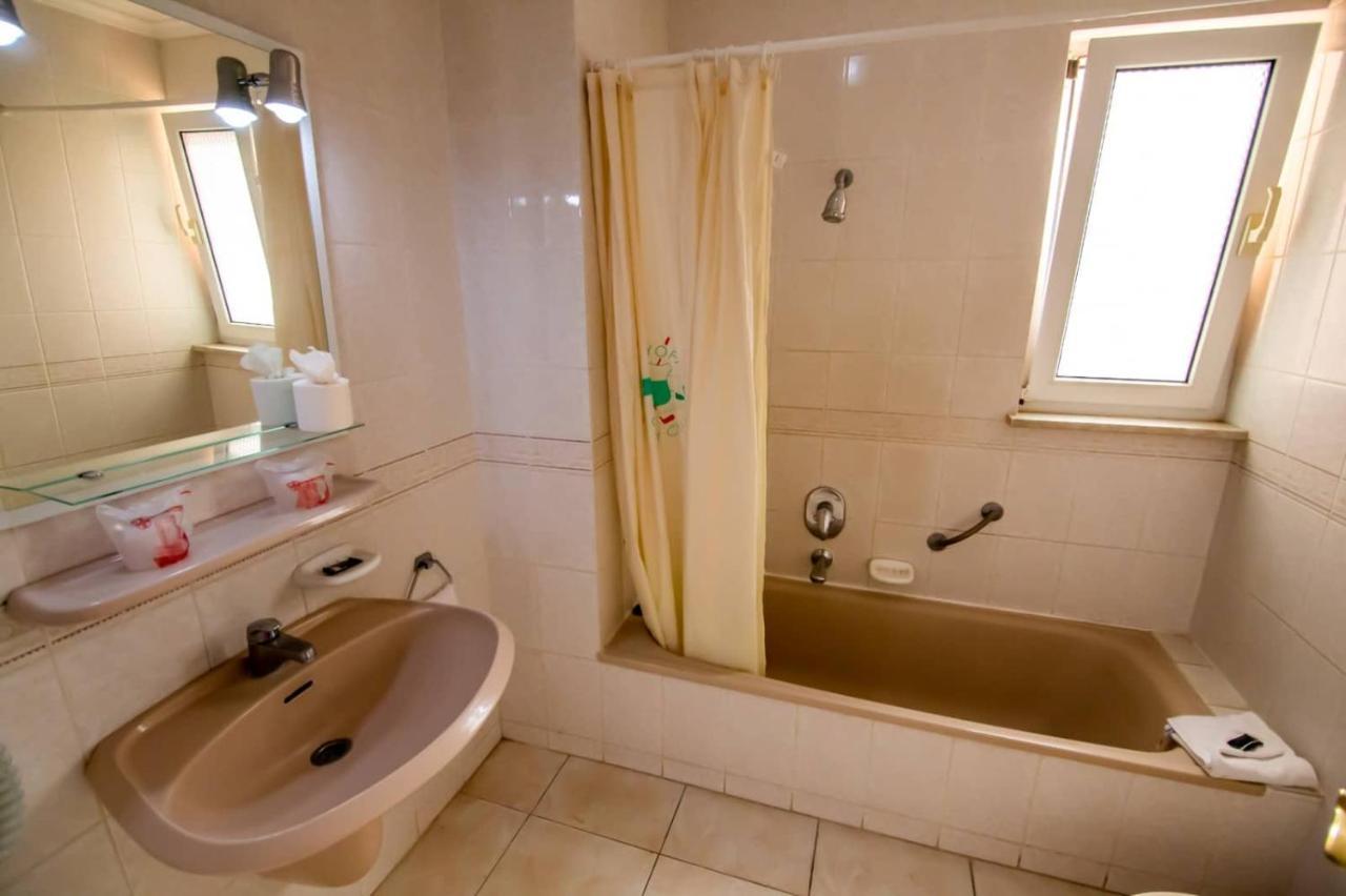 Hidden Gems In Chayofa - Chayofa Country Club Apartments อาโรนา ภายนอก รูปภาพ